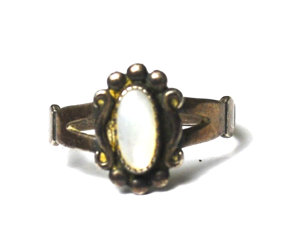 Sterling Vintage Wheeler Lemmon MOP Solitaire Ring 12mm Size 5.5