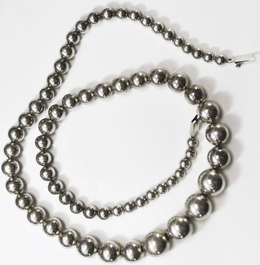 Sterling Silver Graduated Bead Necklace 8-18mm 30-1/4"   130g