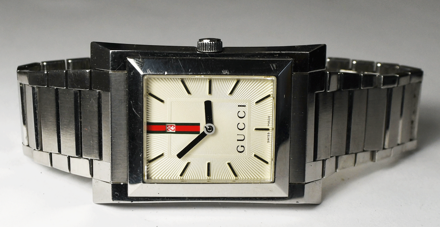 Men's Gucci 111m Silver Sunburst Dial Date 30mm Stainless 7" Wrist Rectangle