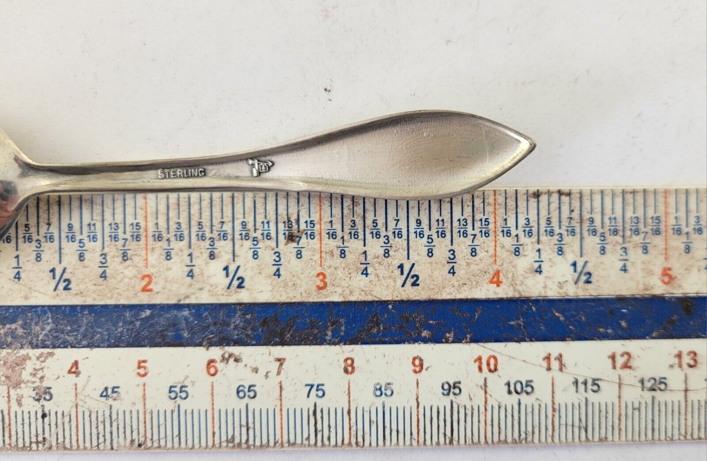 Old Matts Cabin Sterling 4 1/4" Souvenir Spoon by Bell .33oz. Ozarks Missouri