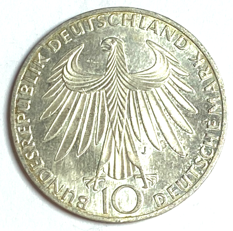 47716874