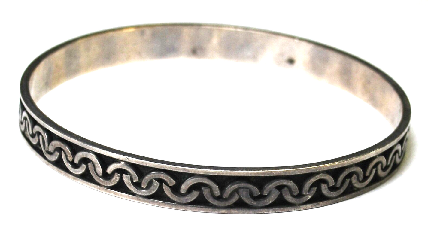 Sterling Silver Mexico Curved Wave Round Bangle Medium Bracelet 8mm
