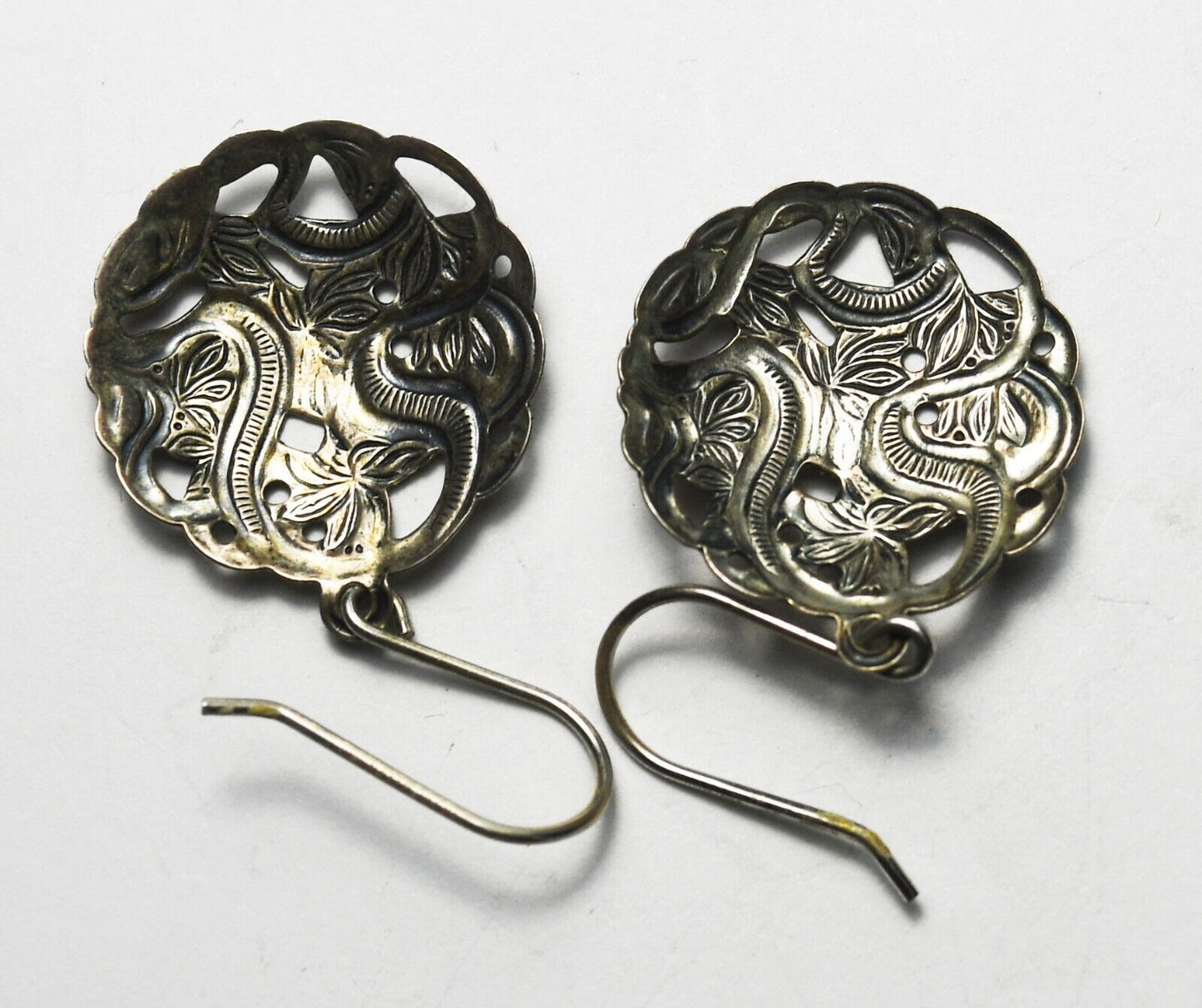 Sterling Silver Vintage Round Scroll Floral Filigree Disc Earrings 18mm x 32mm