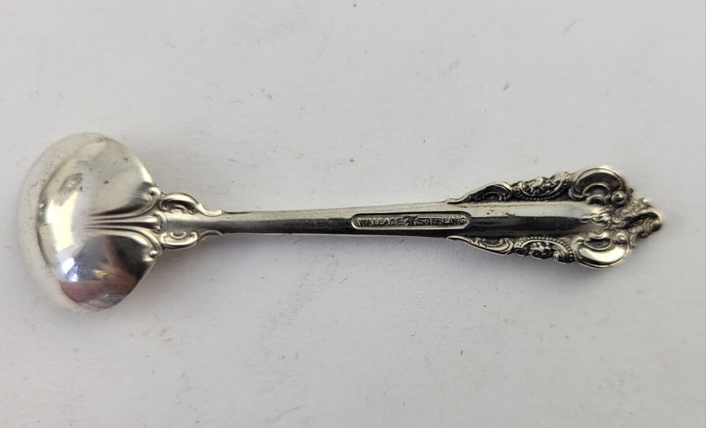 Grande Baroque by Wallace Sterling Silver Individual Salt Spoon 2.5"