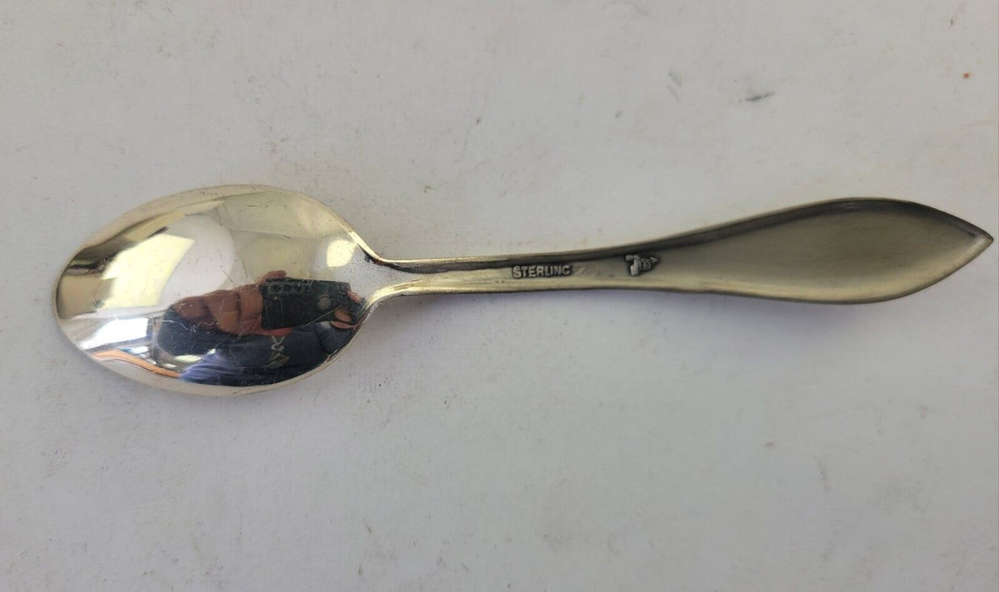 Old Matts Cabin Sterling 4 1/4" Souvenir Spoon by Bell .33oz. Ozarks Missouri