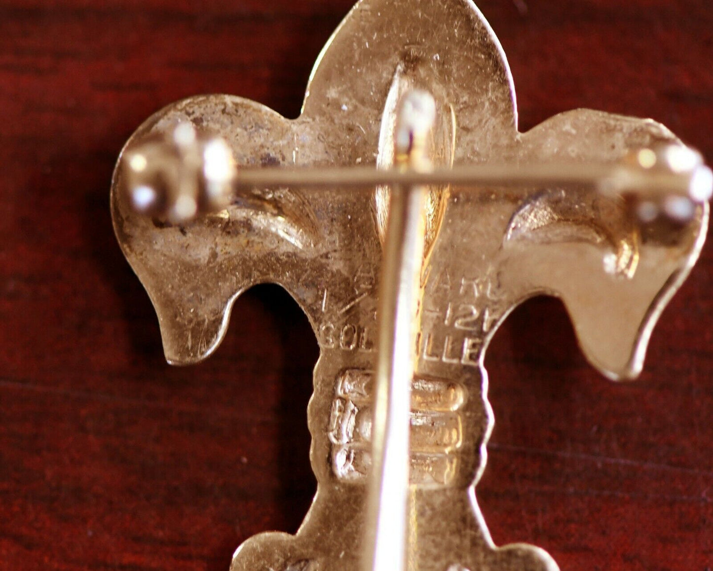 Vintage Hayward Fleur de Lis Gold Filled Charm Pendant Pin