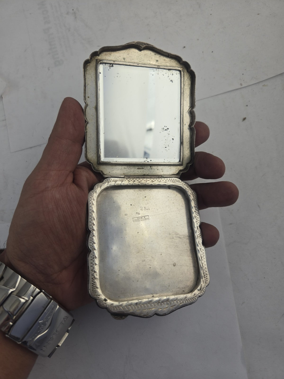 45716330