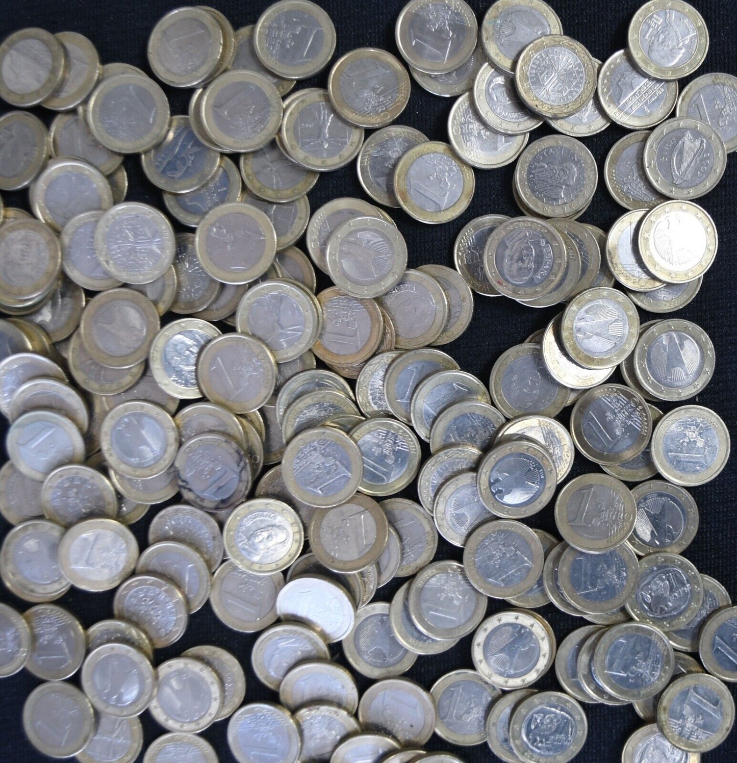 174pc One 1 Euro Coin Mixed Lot €174 Face Value