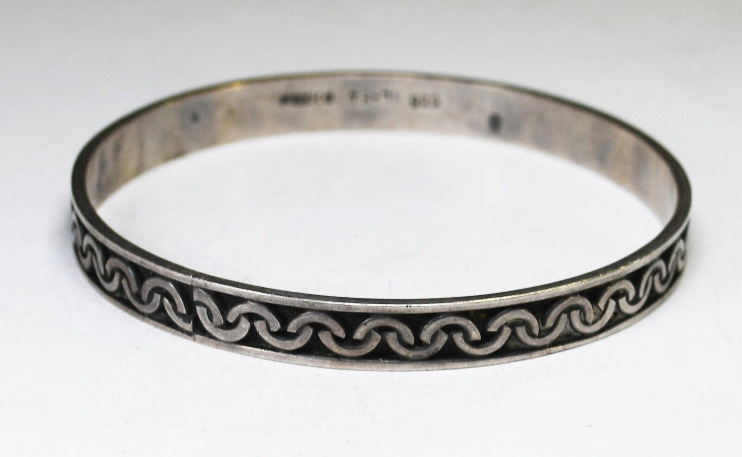 Sterling Silver Mexico Curved Wave Round Bangle Medium Bracelet 8mm