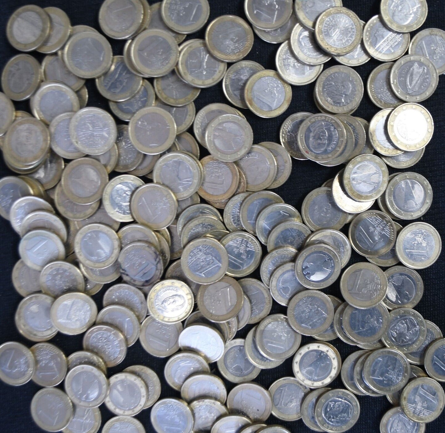 174pc One 1 Euro Coin Mixed Lot €174 Face Value
