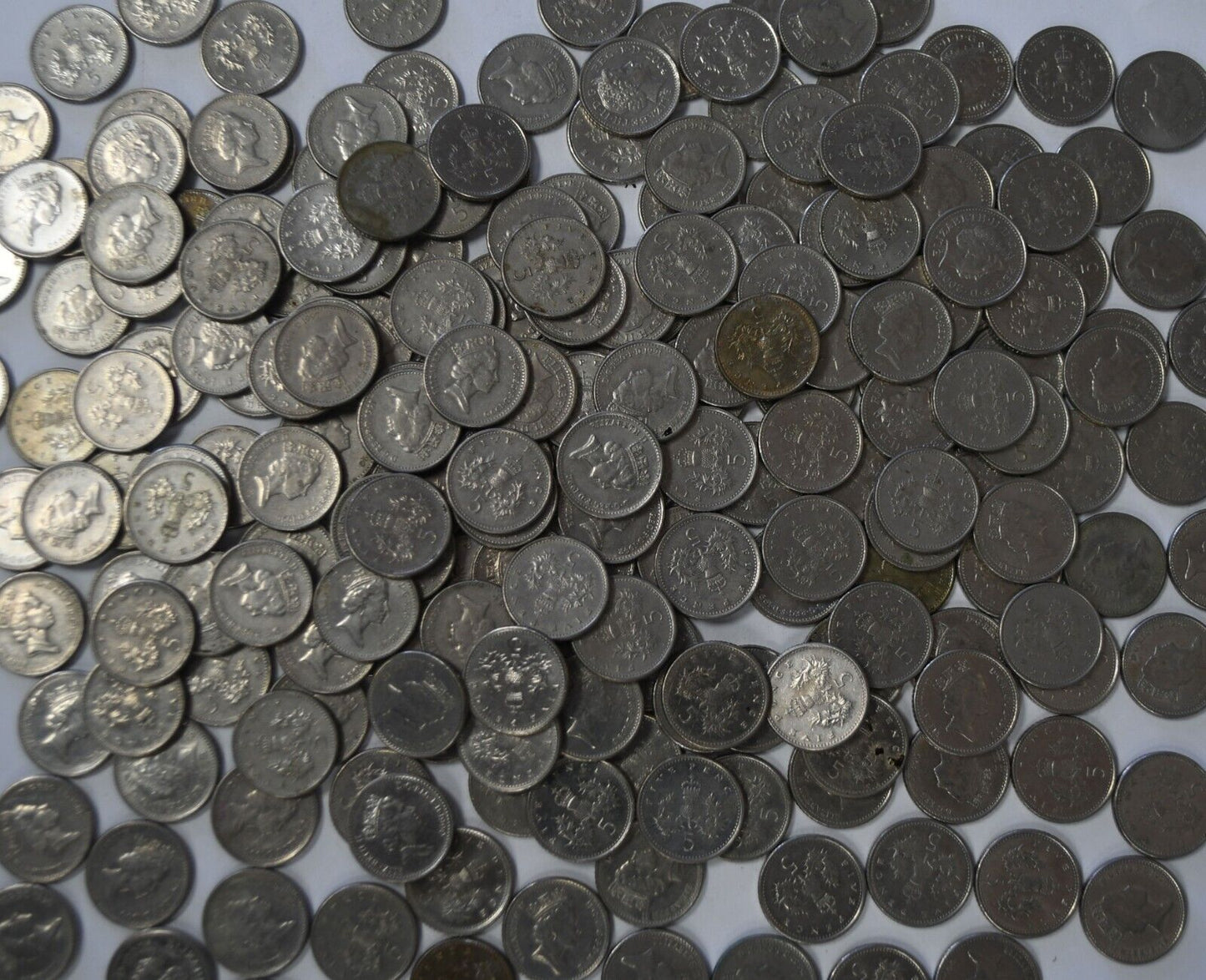 215pc Great Britain 5 Five Pence Copper Nickel Coins 1990-2006