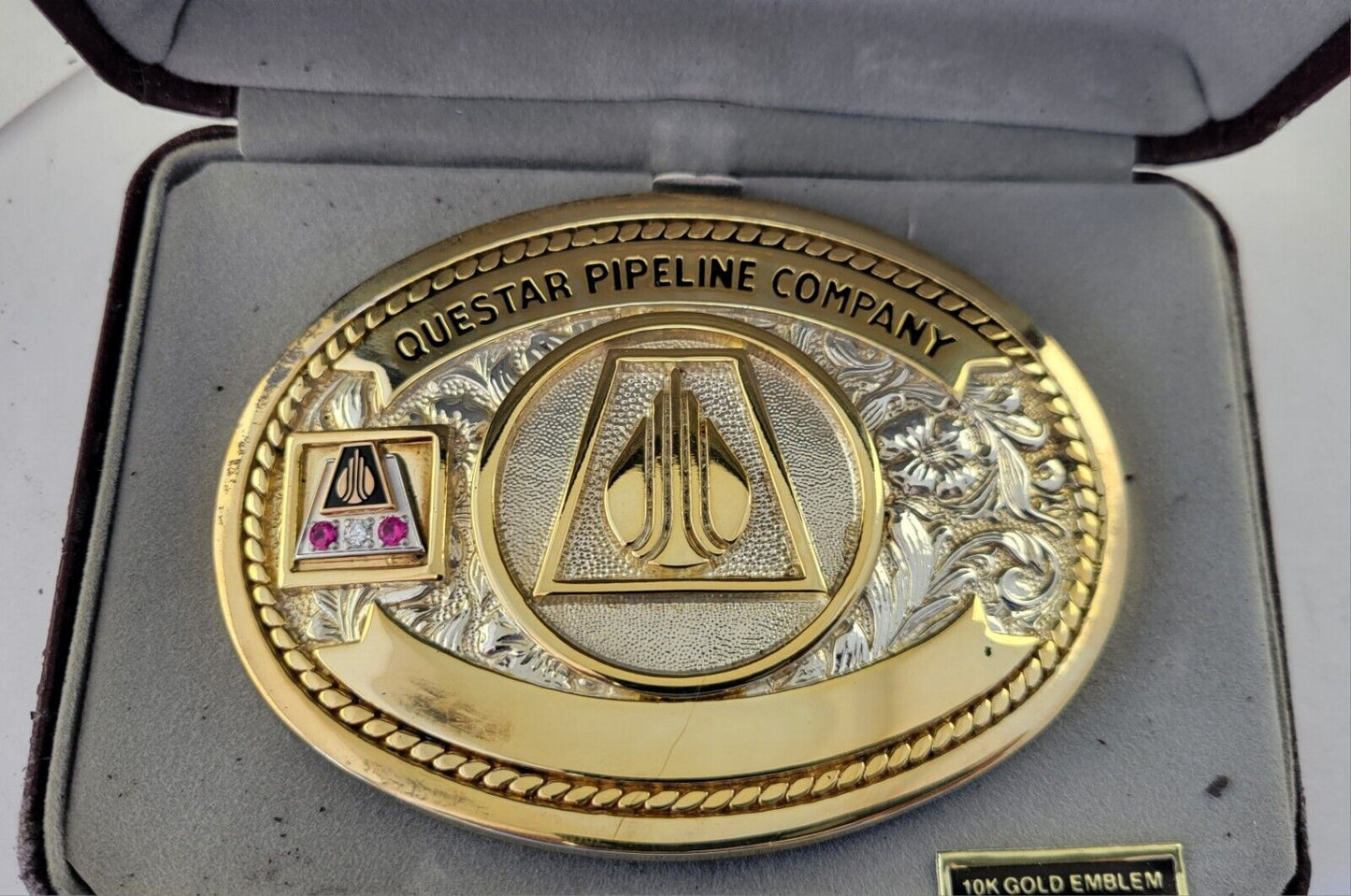 Vintage Questar Pipeline Mountain Fuel 10 Year Award Belt Buckle Boxed