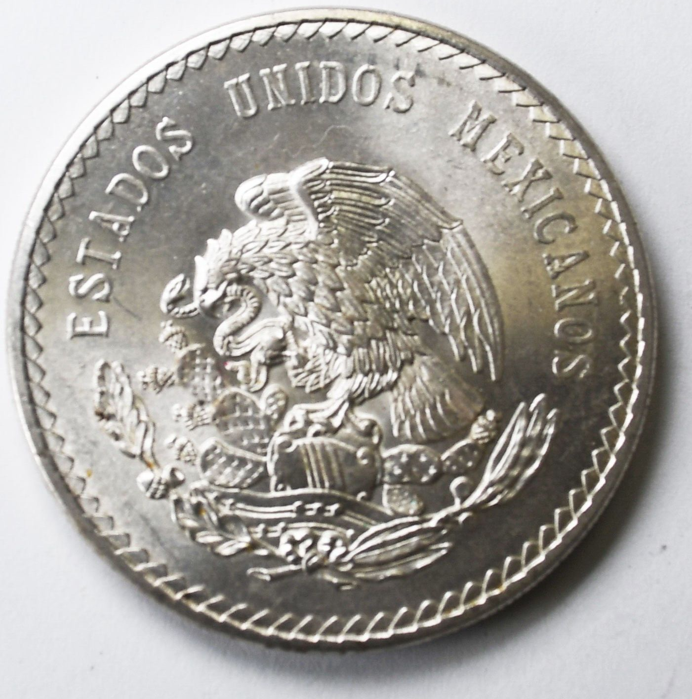 1947 Mexico Estados Unidos Mexicanos Five Pesos Silver Coin KM#465 Uncirculated