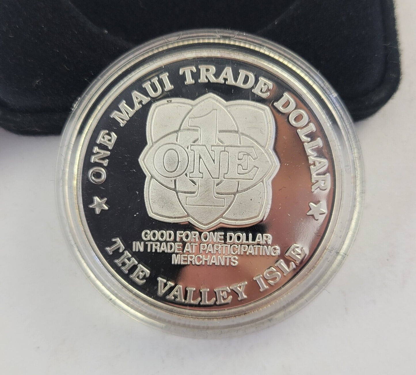 2001 Maui Trade Dollar Proof 1oz .999 fine Silver The Valley Isle NO KA OI Boxed