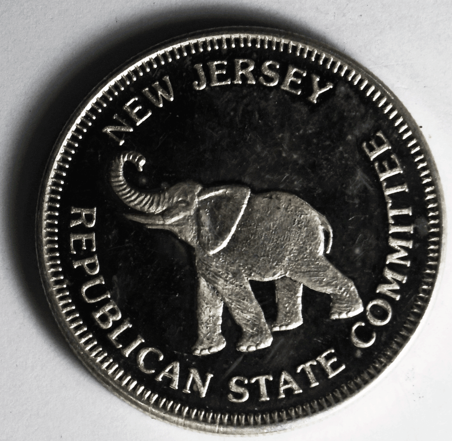 Governor Tom Kean 1982-1990 Republican Committee NJ  .999 1 ozt. Silver Round