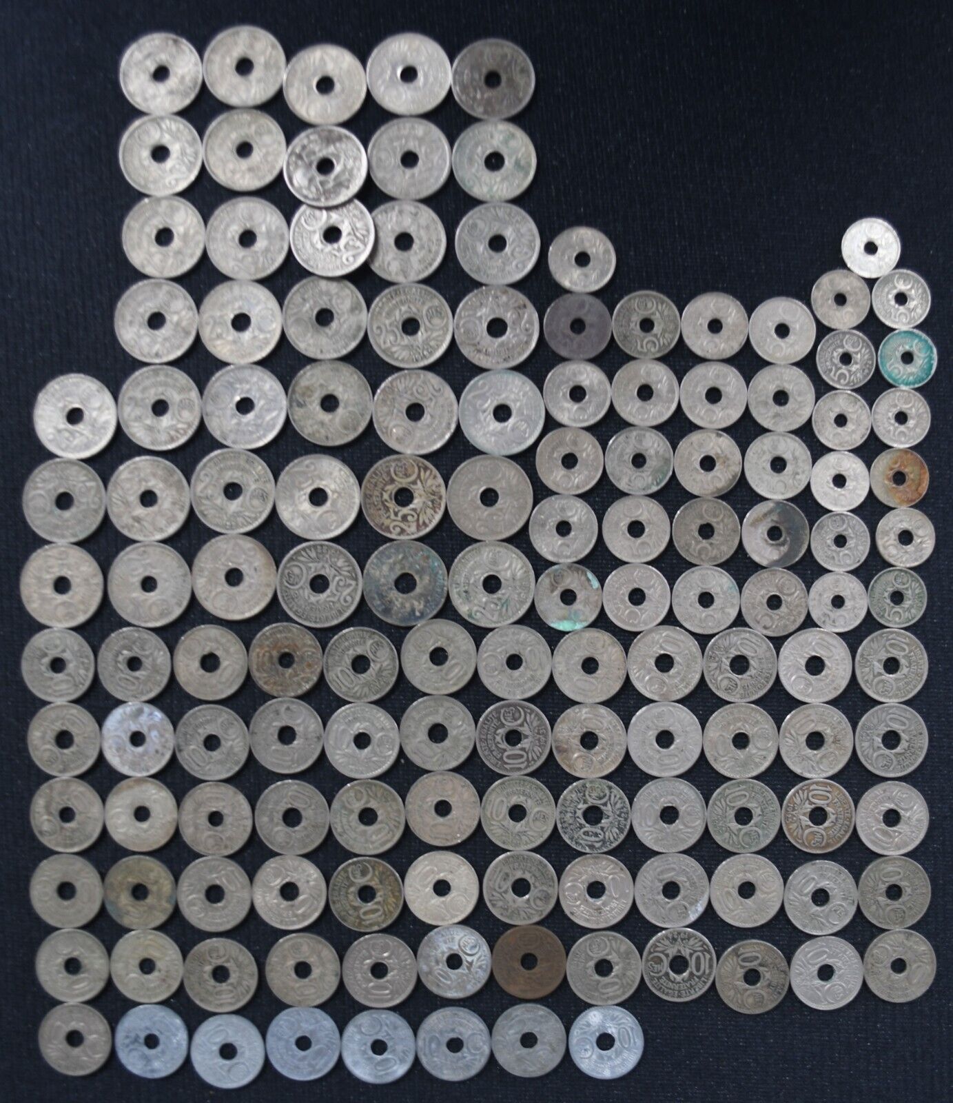 140pc France 38-25c 68-10c 34-5c Centimes Holed Coins Lot 1917-1941