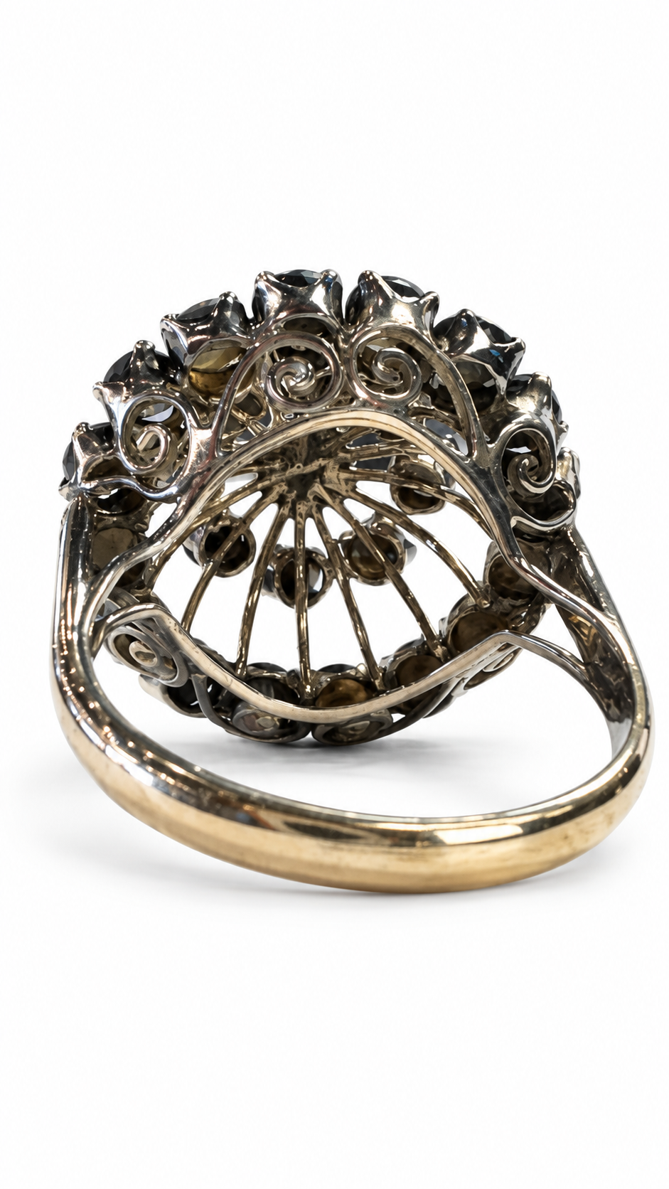 Yellow Gold Black Star Sapphire & Diamond Cocktail Ring - Image 3