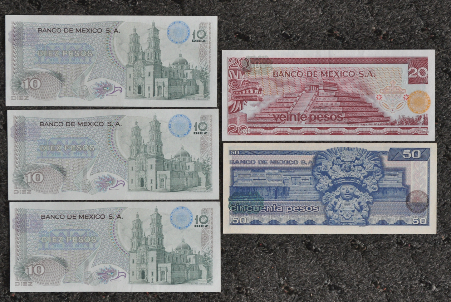 Mexico Uncirculated 50 10 & 20 Pesos Notes Currency R3884888 & 89 Sequential