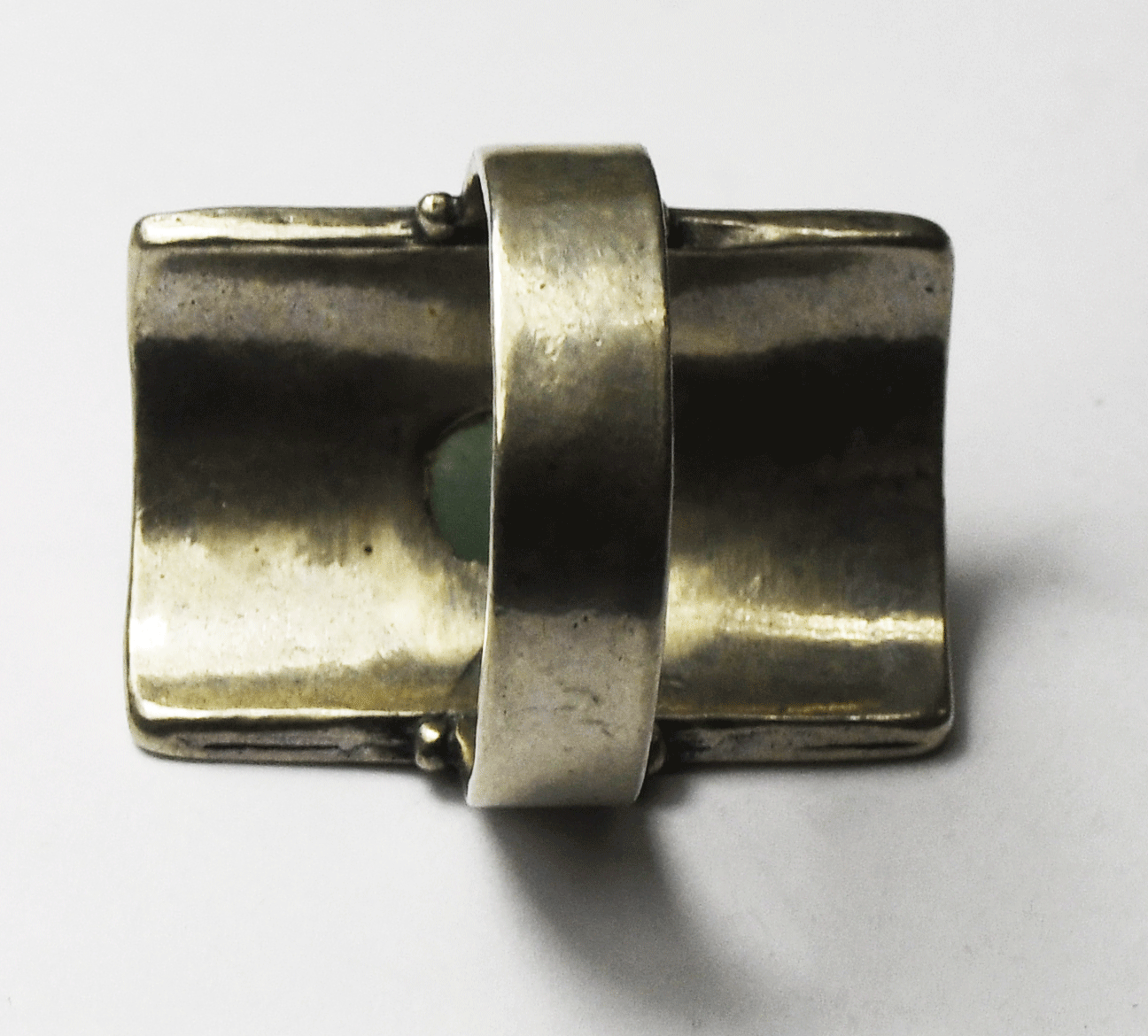 Sterling Silver Didae Oval Green Chalcedony Shield Ring 28mm Size 9