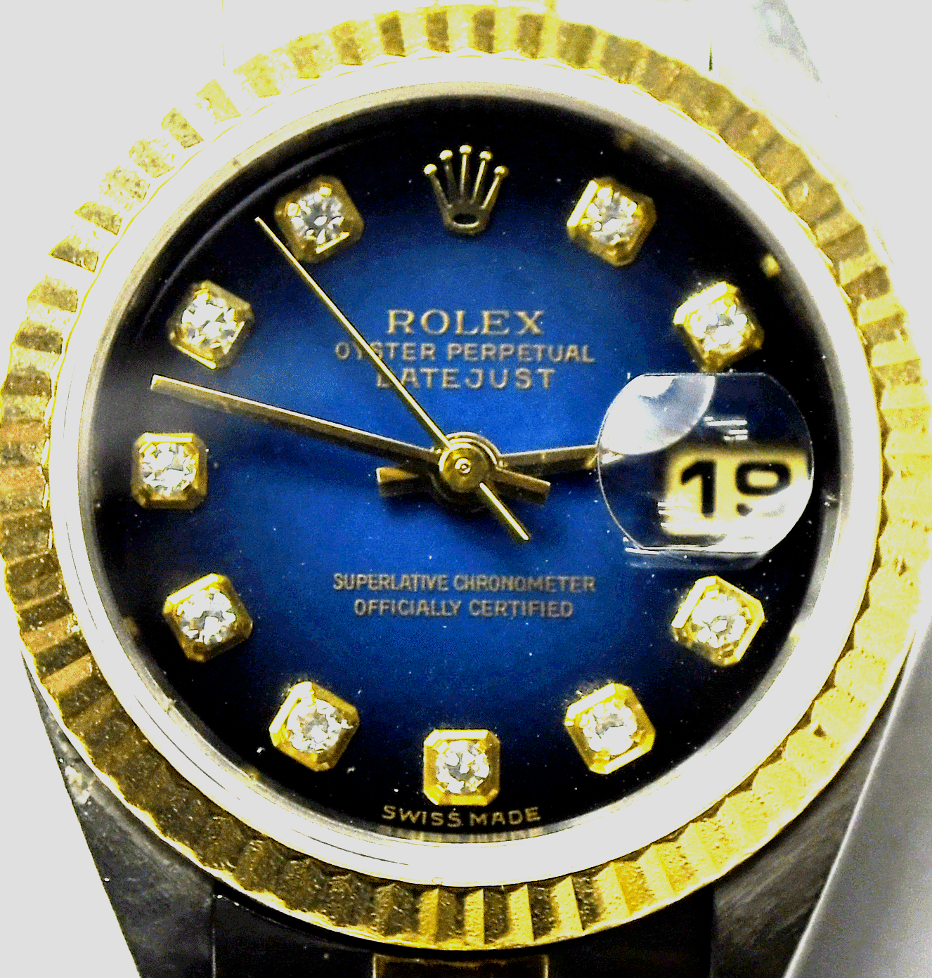 2002 Women's Rolex 79173 Datejust Blue Vignette Factory Diamond Dial 26mm