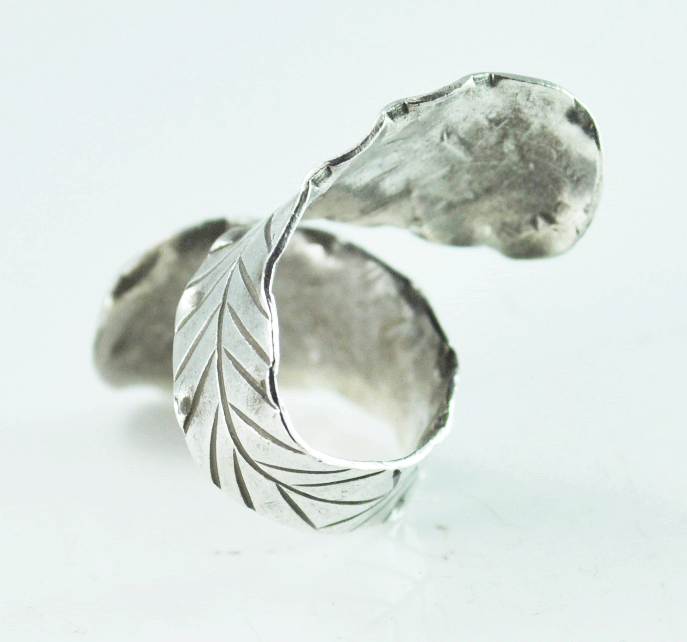 Sterling Silver Leaf Bypass Wrap Around Ring 38mm Size 5
