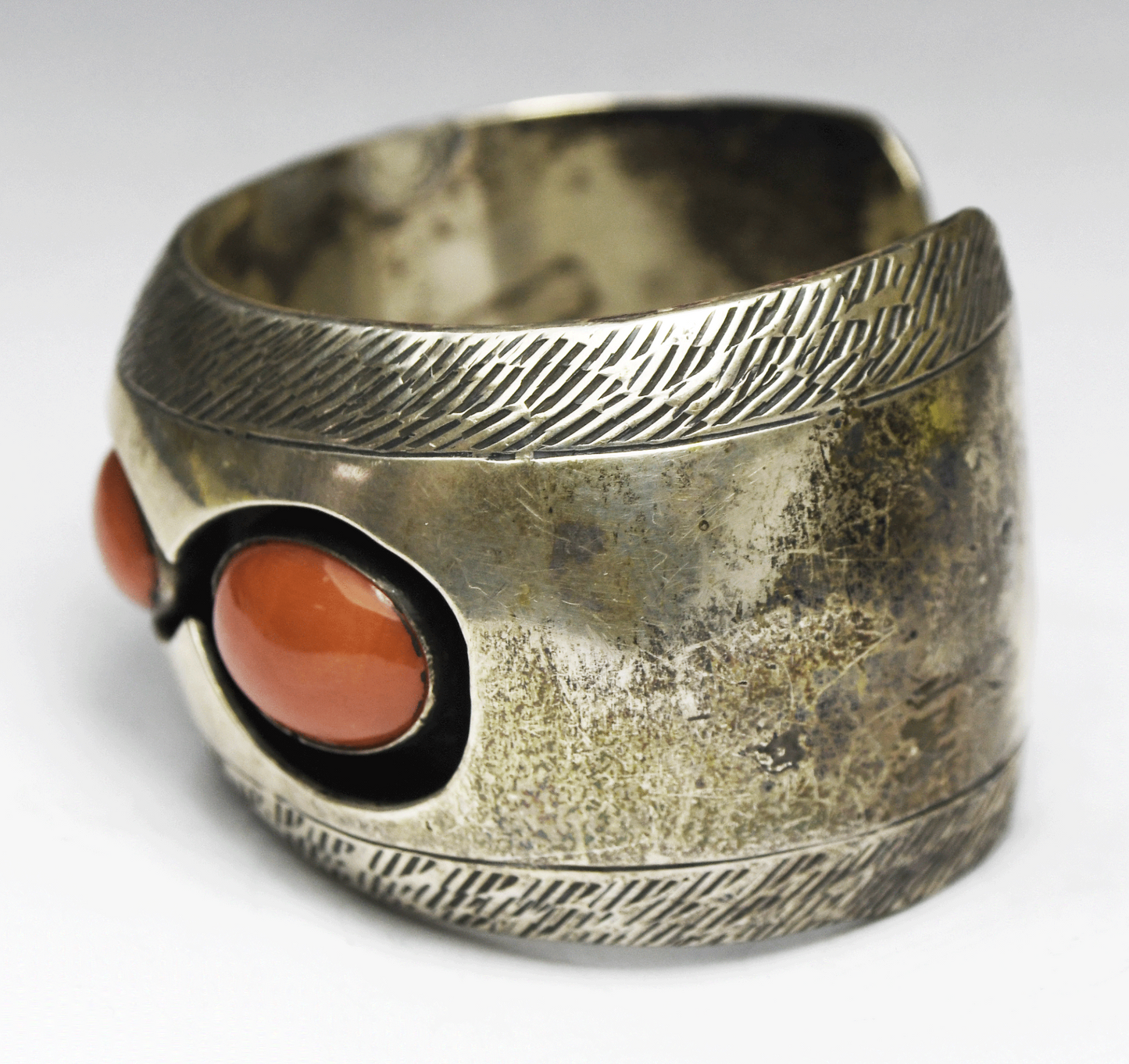 Sterling Al Joe Coral Shadow Box Cuff Bracelet 29-38mm Tapered 6" Wrist