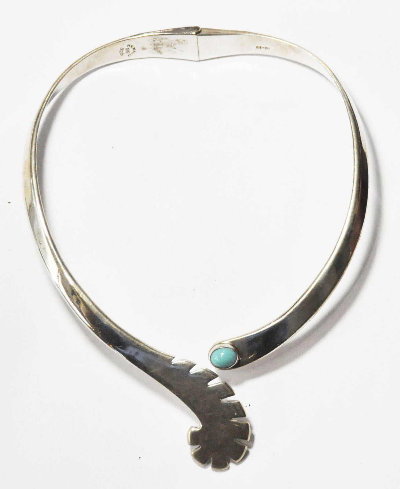 Mexico DMP 925 Silver Turquoise Hinged Heavy Chocker Necklace 16" Tigers Tail