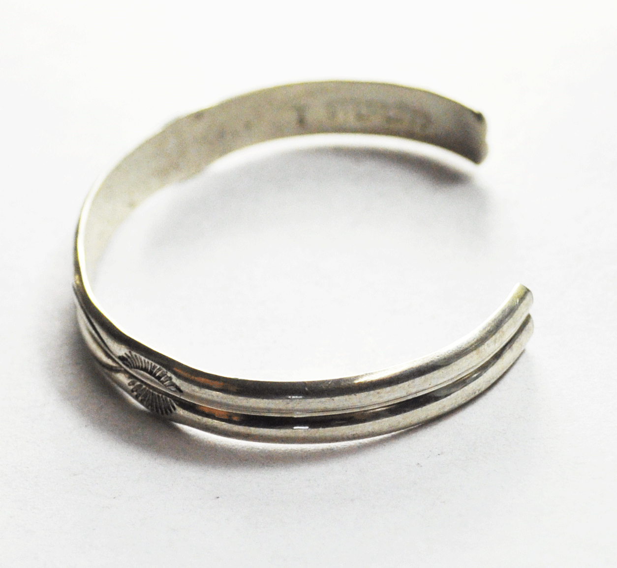 Sterling Child's Florence Tahe Etched Bear Rays Small Cuff 6mm 4-3/4" Bracelet