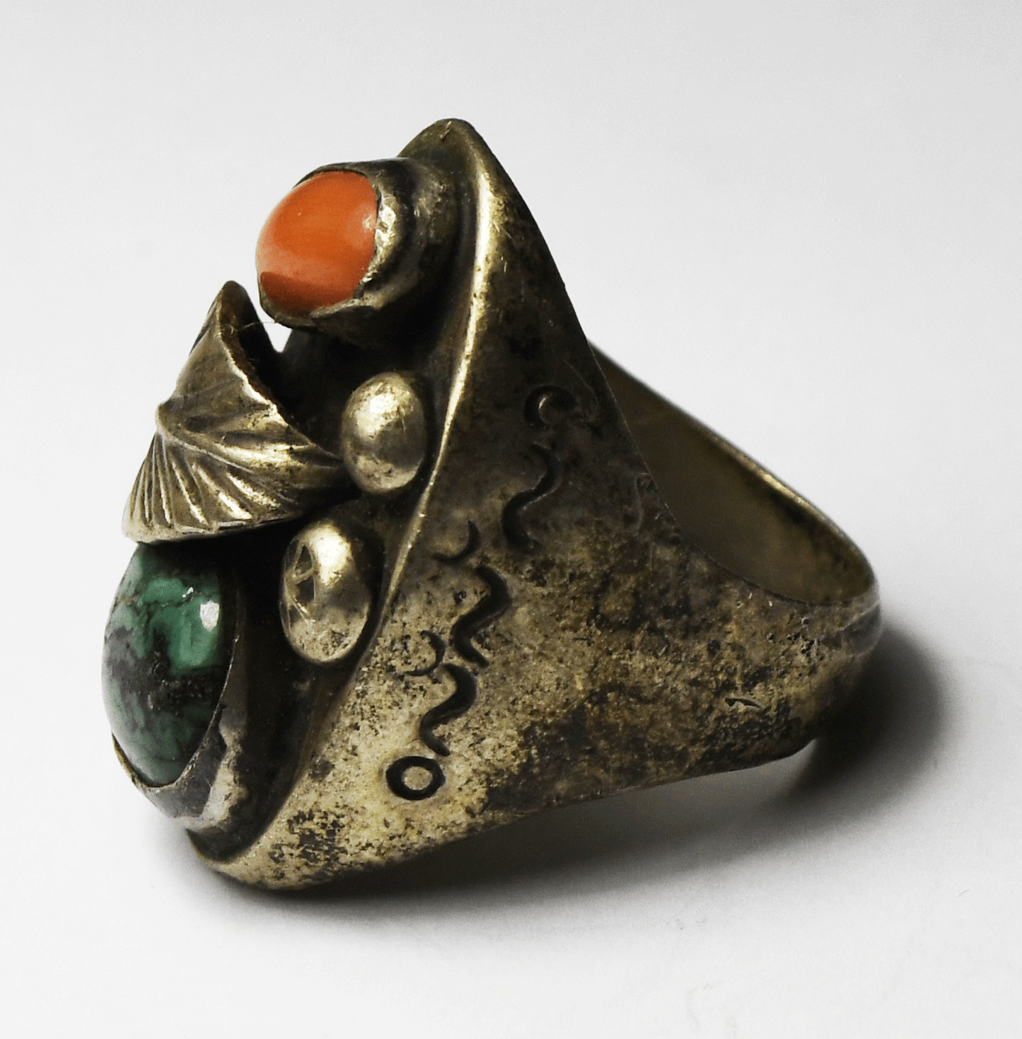 Antique Sterling Coral Green Turquoise Floral Squiggle Edge Ring 29mm Size 9