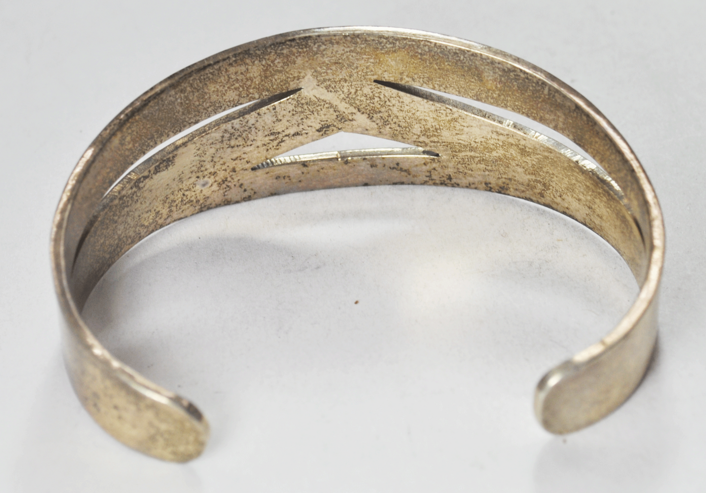 Sterling Silver Citlal Castillo Heavy Cut Out Cuff Bracelet 26mm 48.5g 6-3/8"