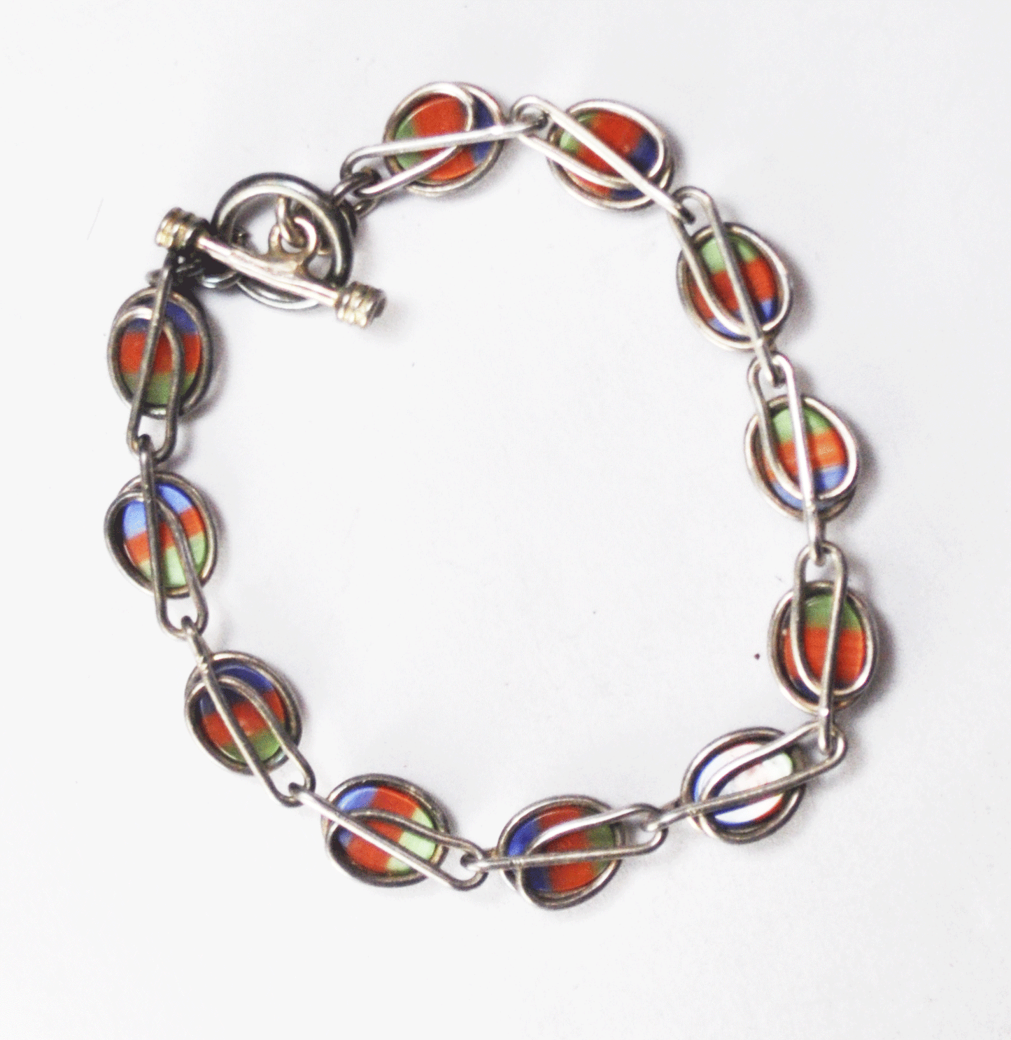 Beautiful Red Green Blue Oval Link Wire Toggle Bracelet 9mm 7"