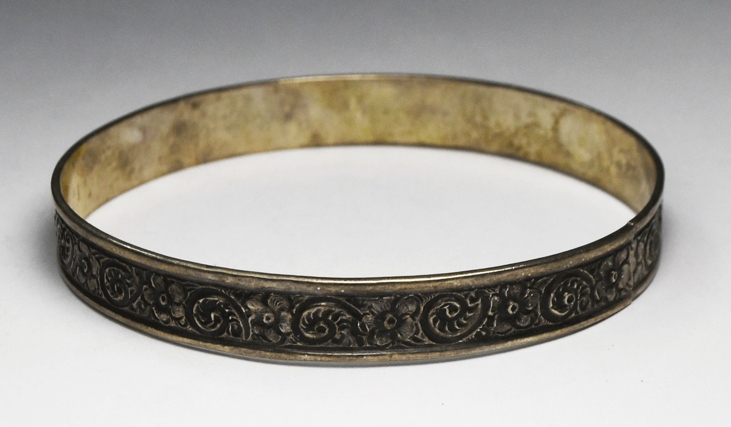 Sterling Silver Floral Repousse Flower Medium Bangle Bracelet 9mm