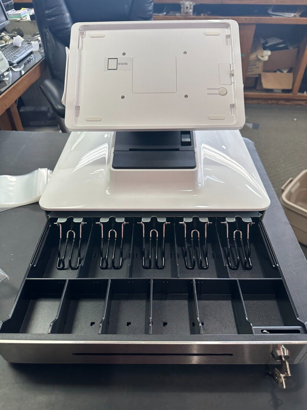 Elo Paypoint Plus POS System ETT13i2 White 12.9" iPad All In One E483400