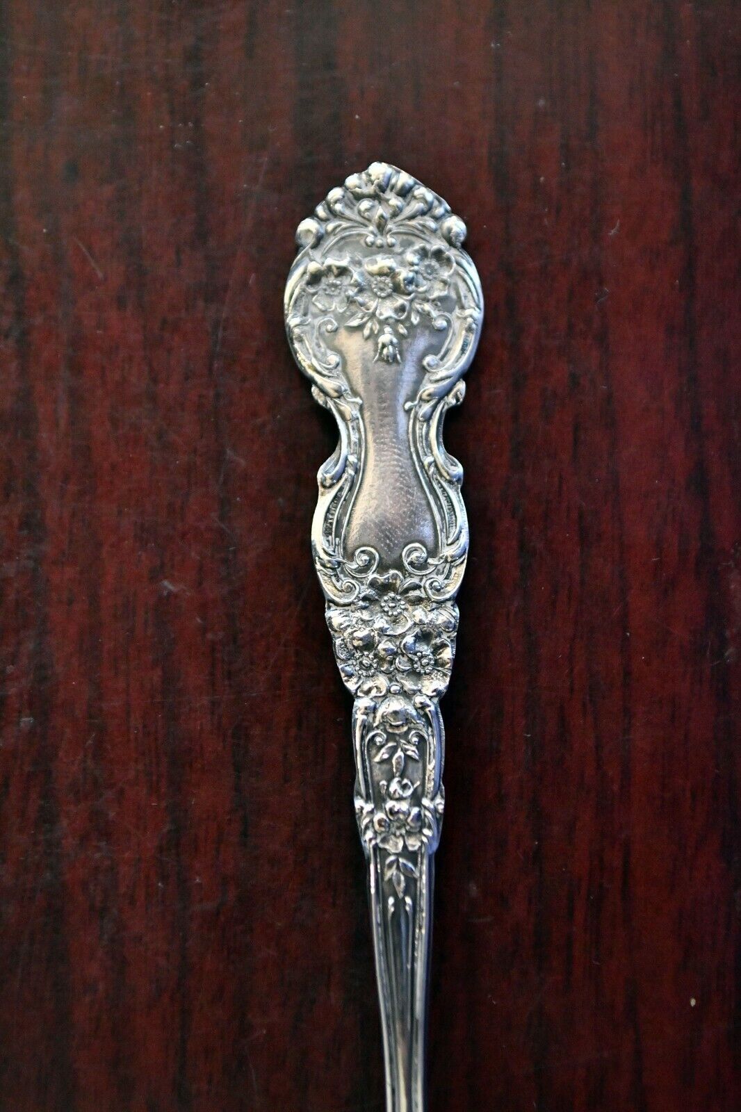 Custom House Memphis Tennessee Sterling Silver 5 1/8" Souvenir Spoon.56 oz