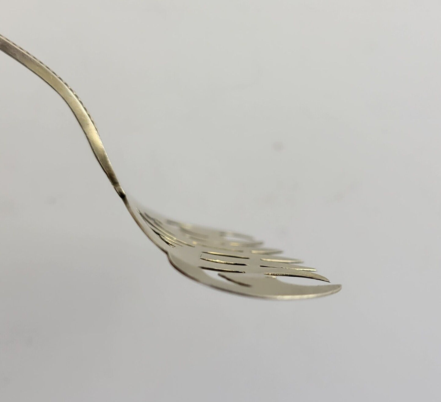 Antique Sterling Silver 4 1/2" Small Tined Sardine Serving Fork .42oz.