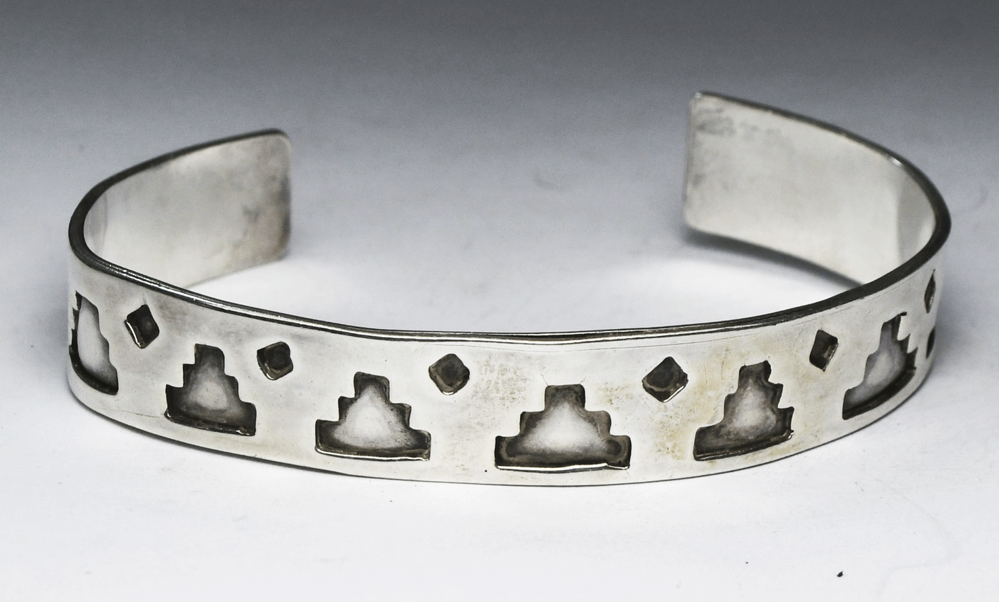 Sterling Silver Layered Pyramid Cuff Bracelet 12mm 7.25" Wrist  20g