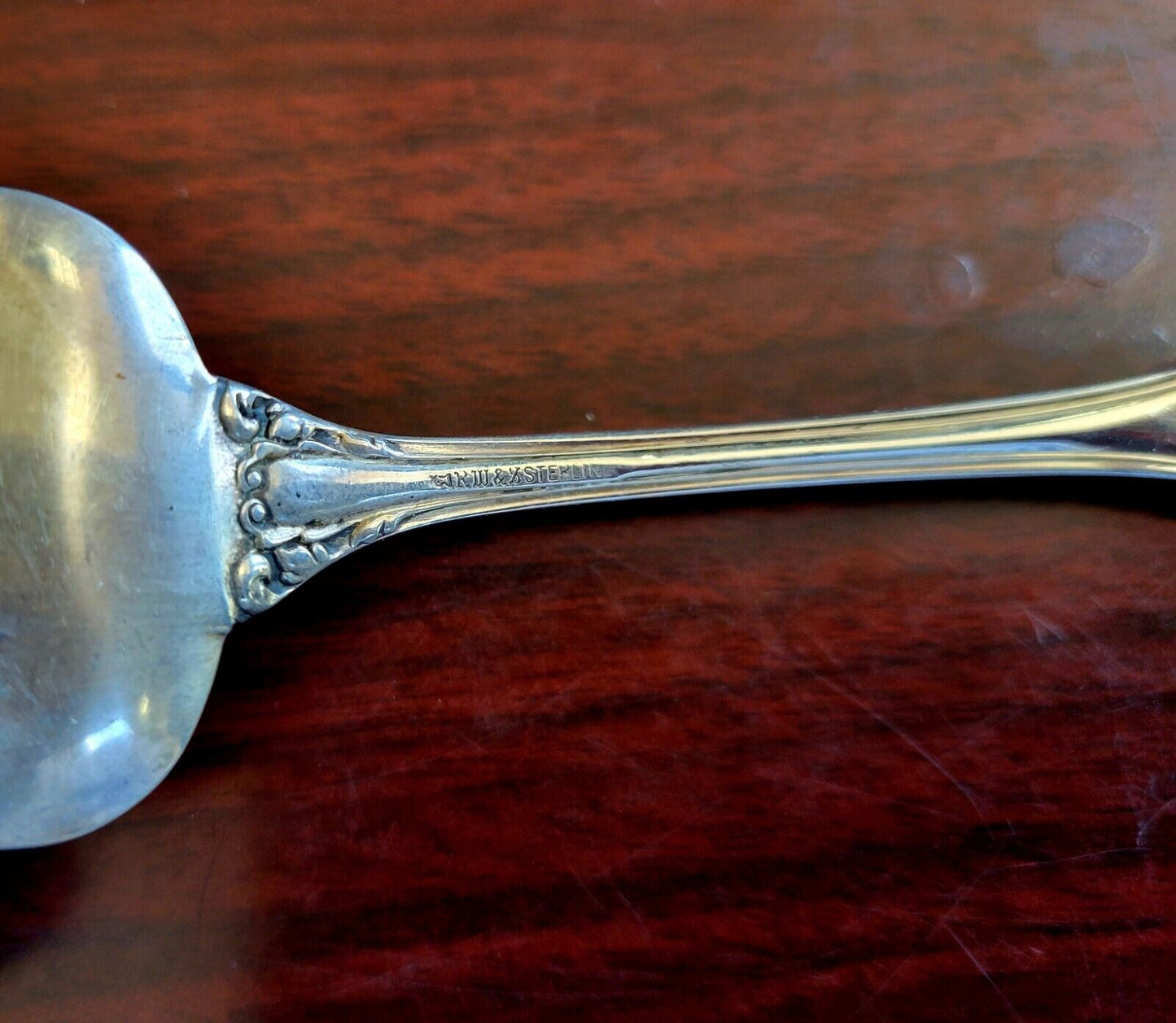 Lucerne by Wallace Sterlling Silver 8 1/8" Large Jelly Knife 1.6oz.