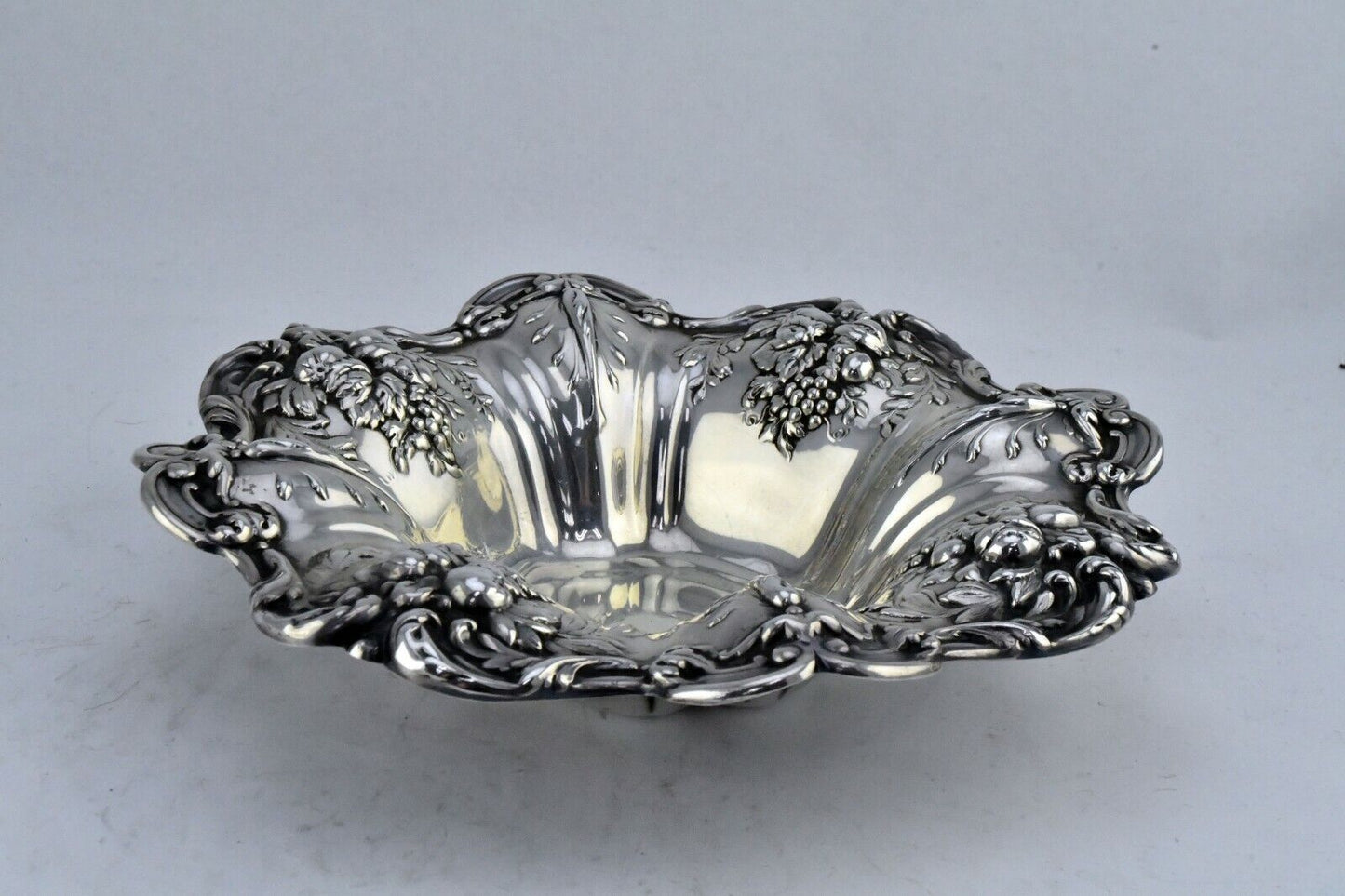 8" Francis I by Reed & Barton Sterling X569 Serving Nut Bon Bon Dish 9.6oz.