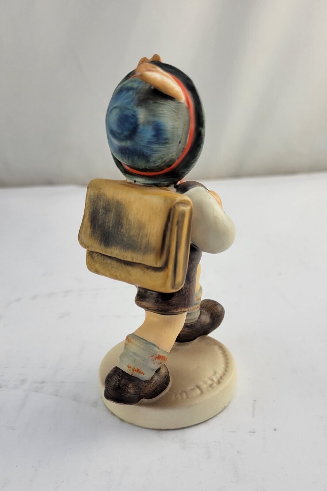 VINTAGE Goebel Hummel Figure “SCHOOL BOY” 822/0 West Germany 4 1/4” TMK-3