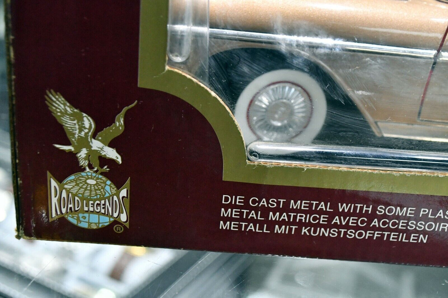 Road Legends 1958 Cadillac Eldorado Biarritz Convertible 1:18 Scale Boxed