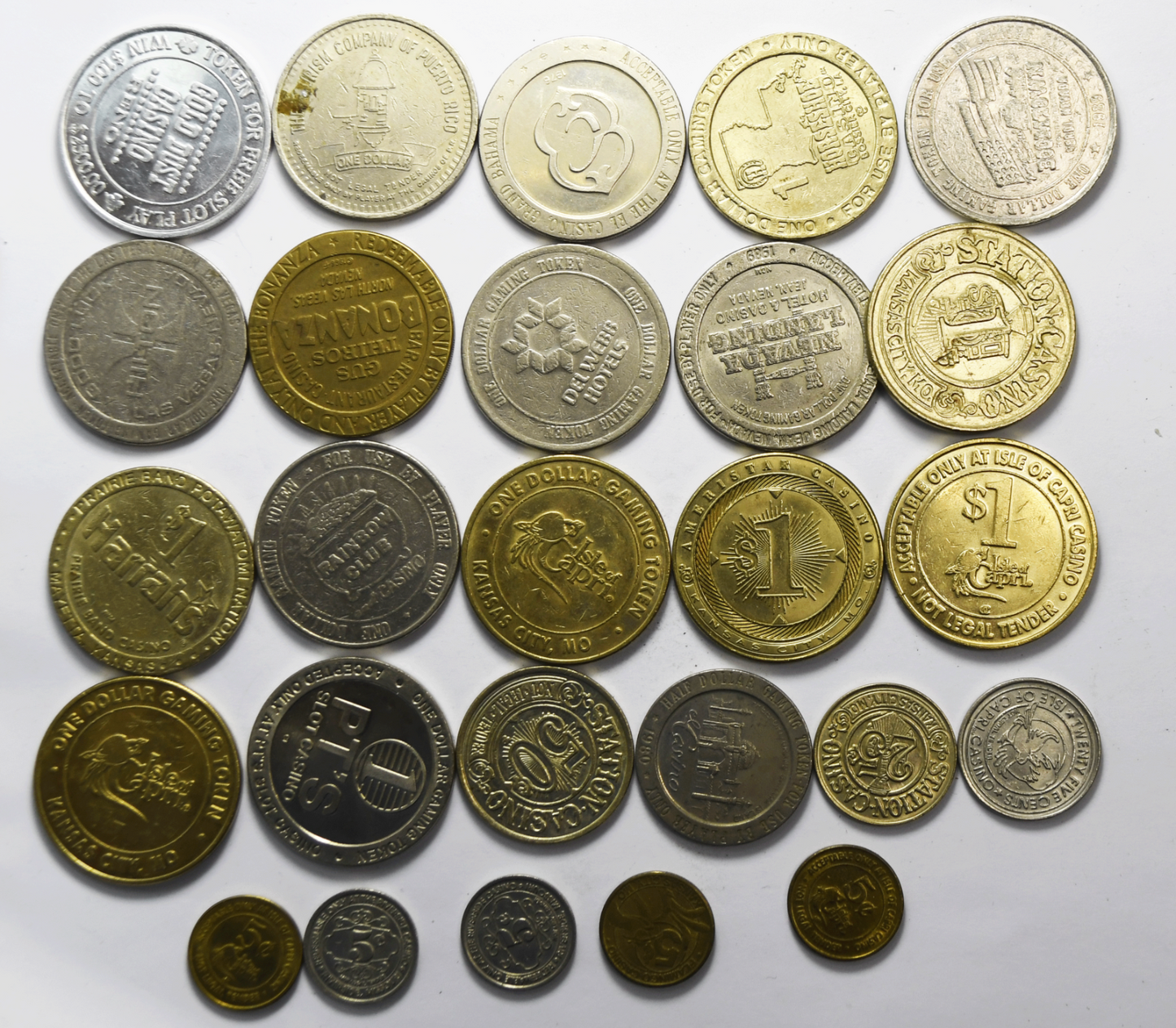 Lot of 26 Gaming Casino Tokens Horseshoe Gold Dust Rainbow Club PT's Isle Capri