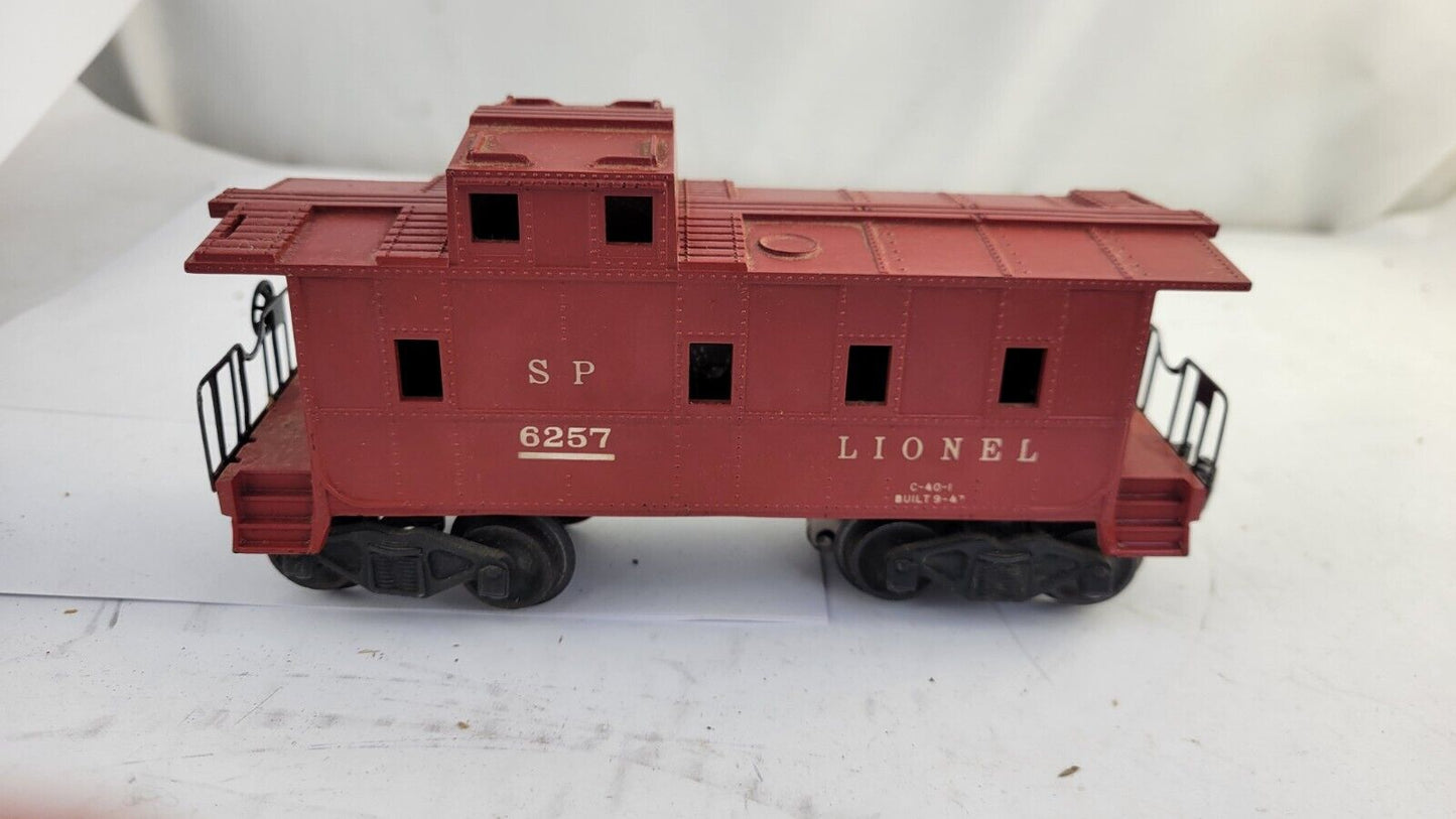 Vintage Lionel O Lines Red SP Caboose 6257 w/Original Box
