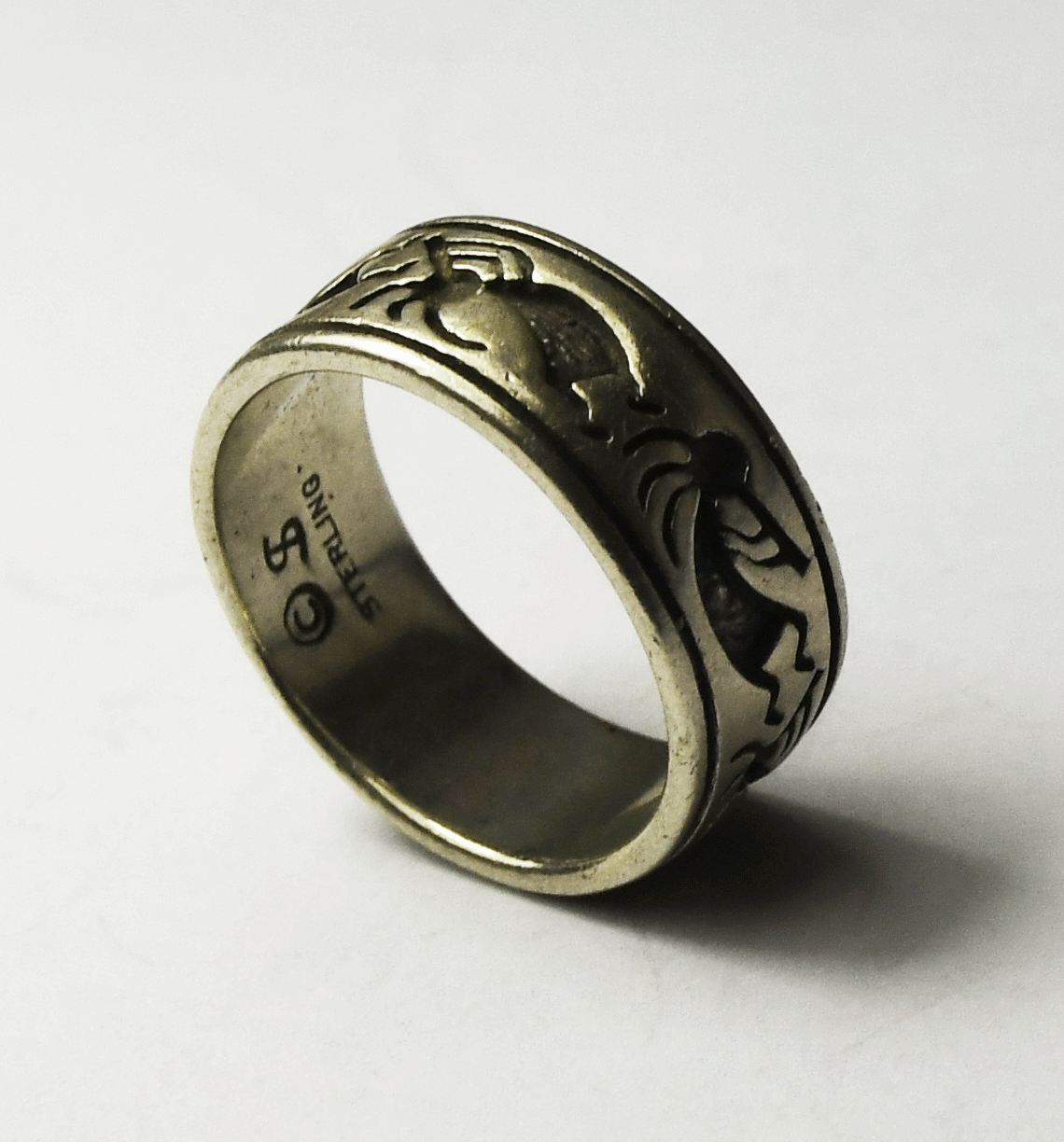 Sterling Shube Kokopelli Eternity Ring 7mm Band Size 5