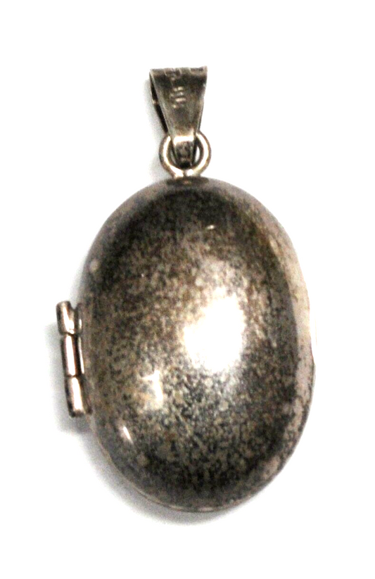 Sterling Silver Mexico TT-44 Oval Clam Shell Locket Pendant 45mm x 24mm