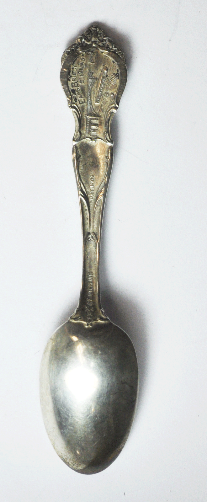 Sterling Wallace Worlds Fair St Louis Souvenir Spoon 4-1/8"
