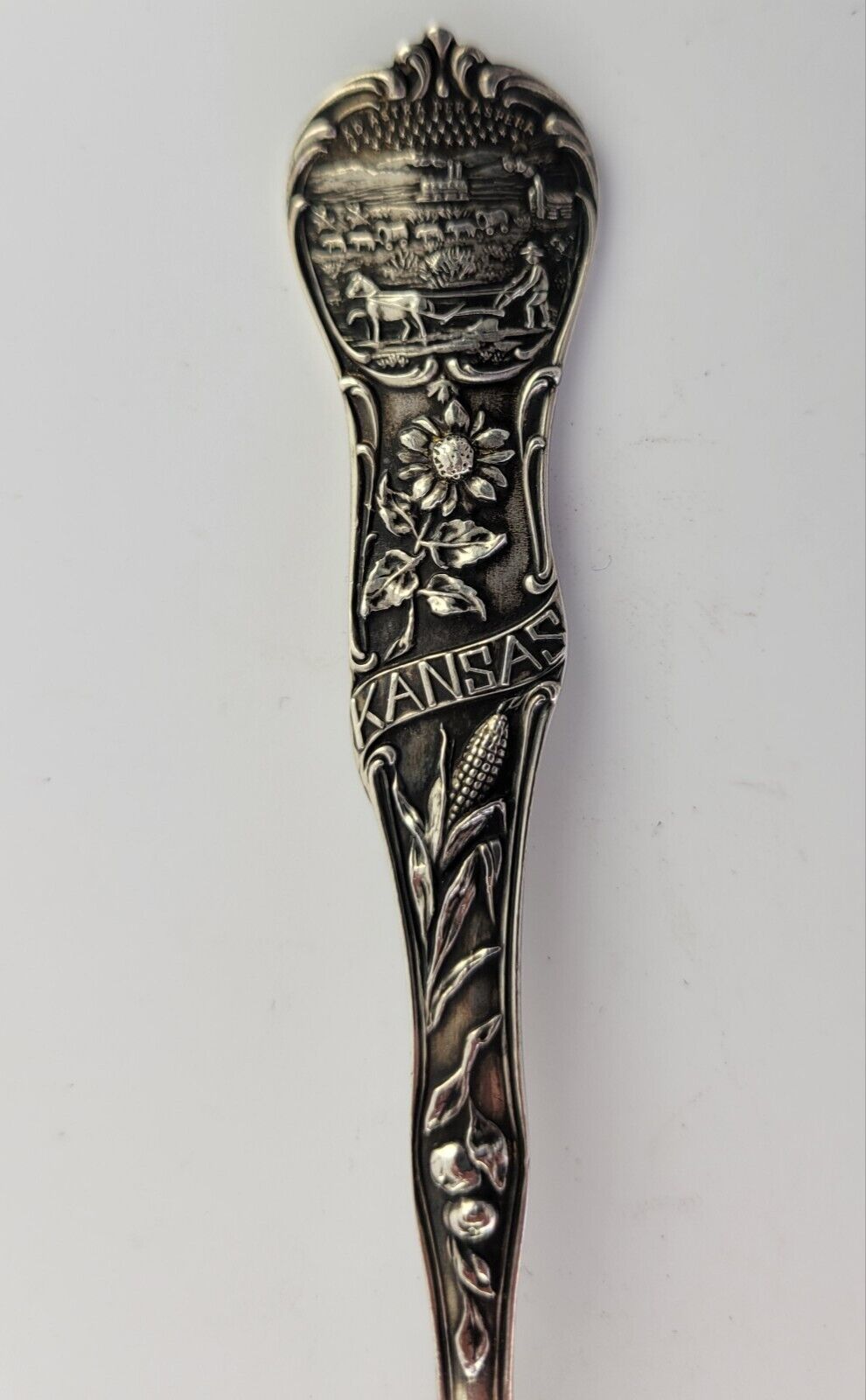 Capital Building Topeka Kansas Sterling 5 3/8" Souvenir Spoon by Mechanics .69oz
