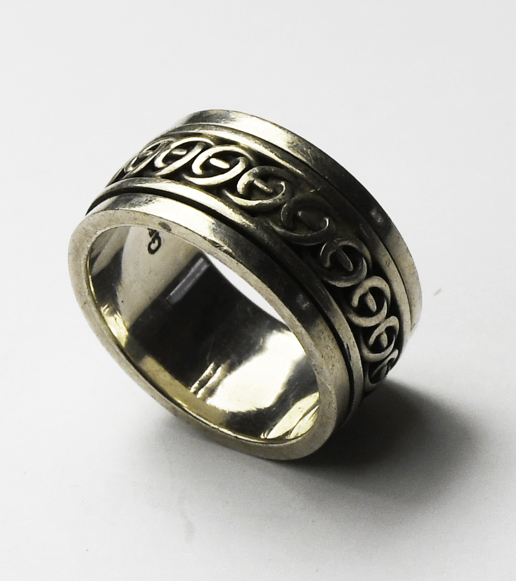 Sterling Silver GeoArt Ring 9mm Band Size 6