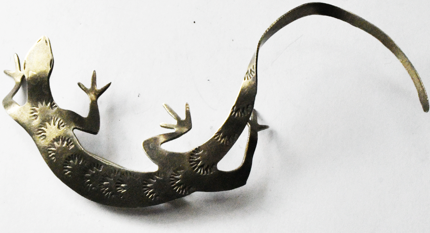 Sterling Silver Vintage L Guerro Lizard Chameleon Brooch Pin 3-1/4" x 37mm