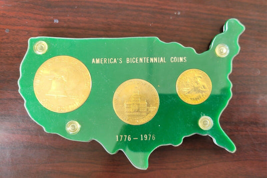 1776-1976 Americas Bicentennial Gold Tone Coin Set Dollar, Half Dollar,  Quarter