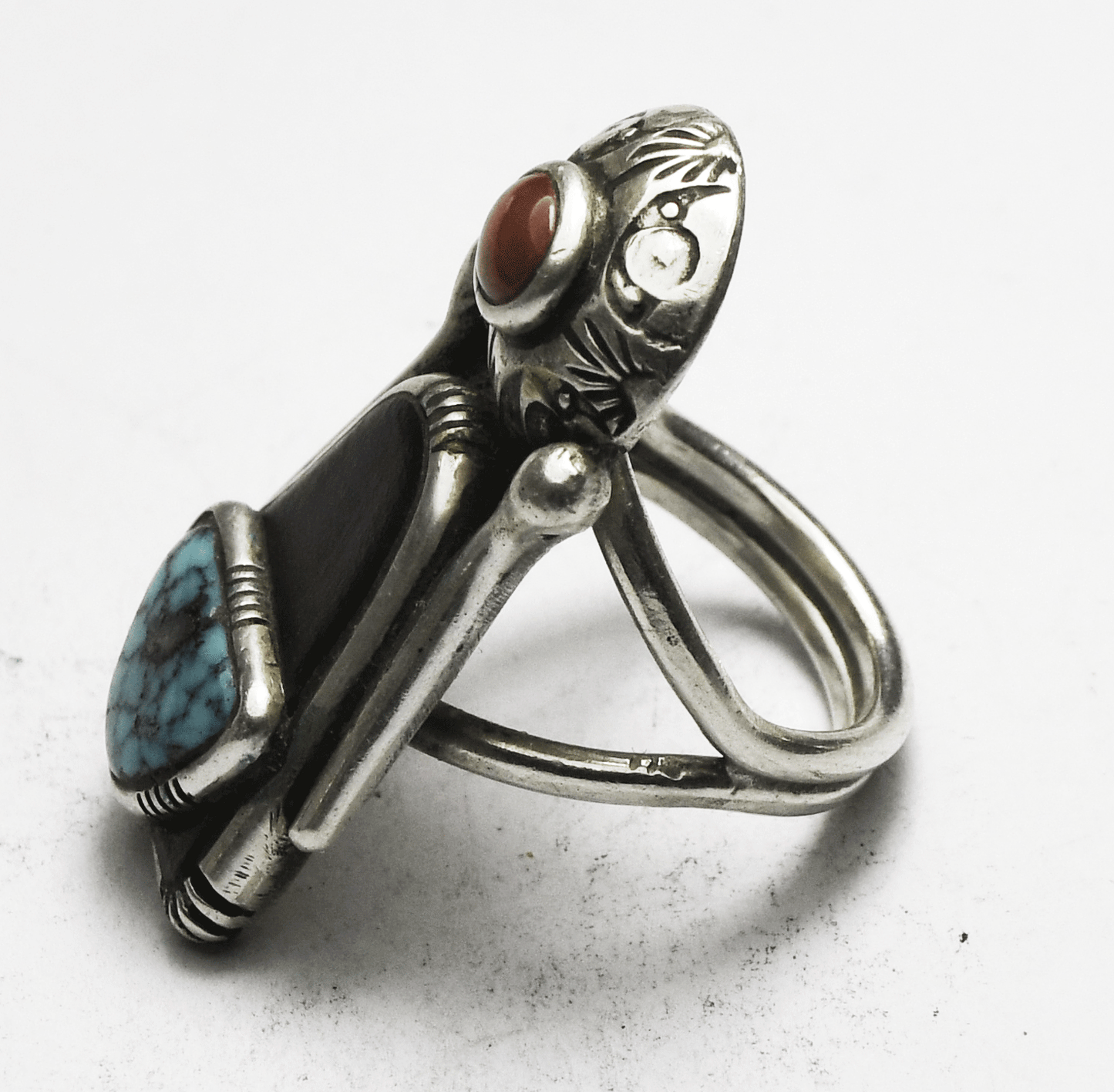 Sterling Silver Eagle Stamp Turquoise Onyx & Coral Ring 38mm Size 8